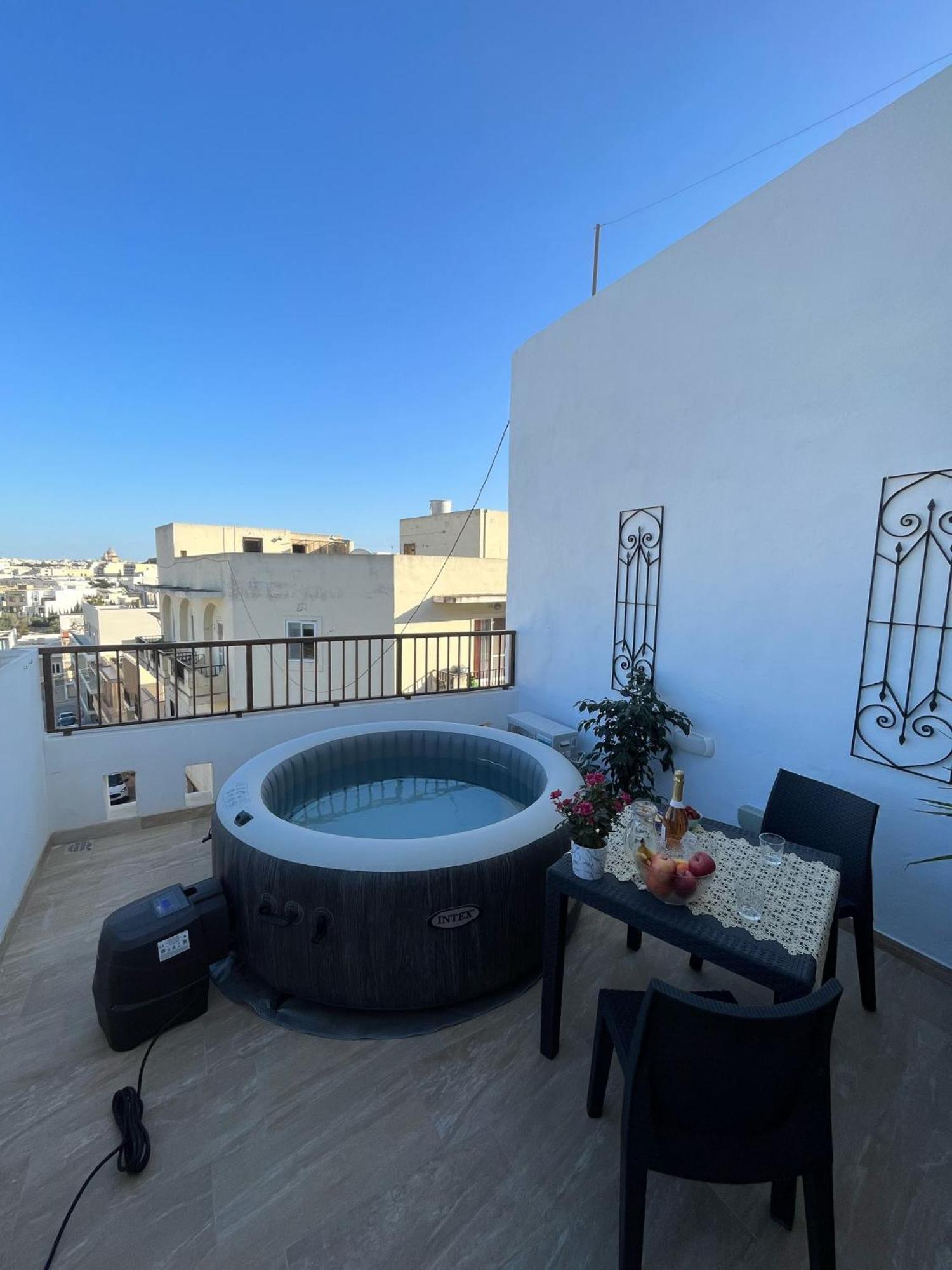 Alina Boutique Living Bed and Breakfast Victoria Εξωτερικό φωτογραφία
